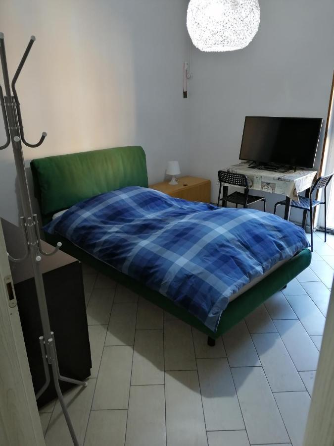 Emily'S Rooms "Villa Romana" Cir17067 Desenzano del Garda Ngoại thất bức ảnh