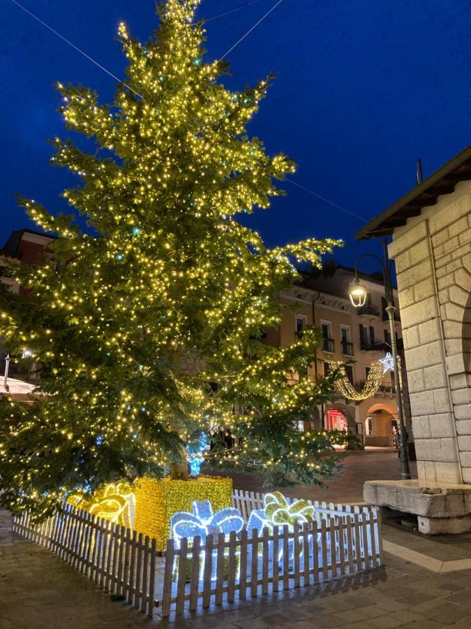 Emily'S Rooms "Villa Romana" Cir17067 Desenzano del Garda Ngoại thất bức ảnh